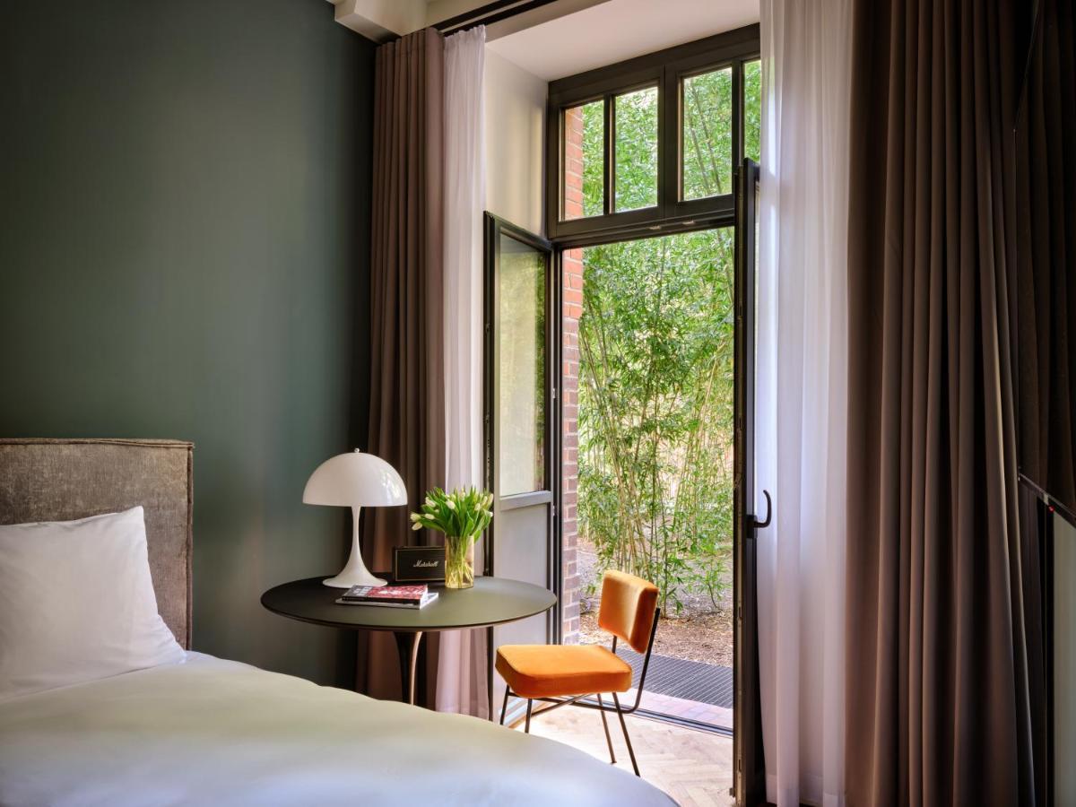 Sly Berlin Hotel ภายนอก รูปภาพ A room at the Hotel